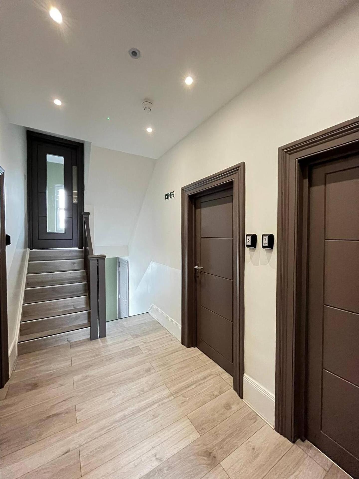 Apt 08 Beachside Beauty Central Studio Steps From Cafes Hove Esterno foto